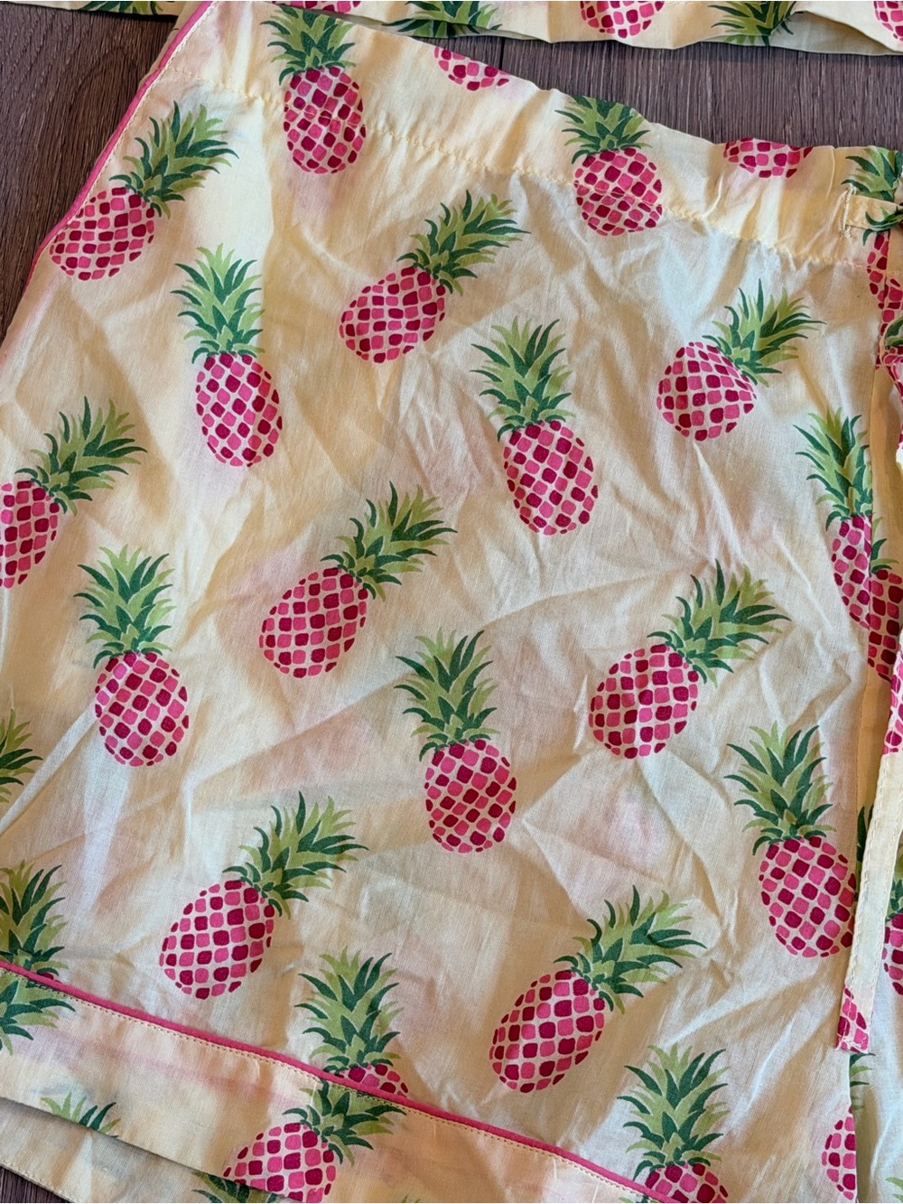 Pineapple-Print Short Pajama Set - Yellow & Pink - Picture 2 of 8